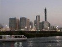 横浜みなとみらい21地区の夕景