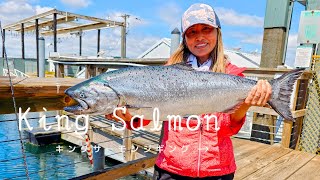 Seattle King Salmon Jigging【シアトルでサーモンジギングやってみた】キングサーモンをジギングで釣る！ Salt water fishing videos