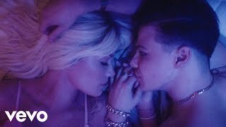 YUNGBLUD, Halsey - 11 Minutes (Official Video) ft. Travis Barker