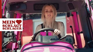 Melissa Naschenweng - Traktorführerschein (Offizielles Video)