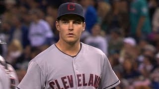 CLE@SEA: Bauer fans five over 6 1/3 innings