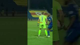 TAKIM ARKADAŞI KALECİYE DOKUNDU ŞOK OLDU 😱🤯 #shorts #short #football