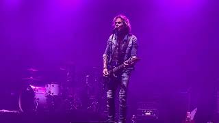 Mike Tramp - When the Children Cry (White Lion song) 2024.11.15. Budapest Barba Negra Red Stage