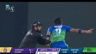 Dahani runs for wicket celebration and collapsed with umpire 😂 #shahnawazdahani #psl