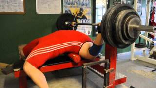 175kg  benchpress