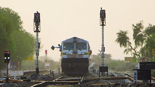 Amazing Acceleration by Powerful EMD Locomotive | Unscheduled Halt and Mainline Departure