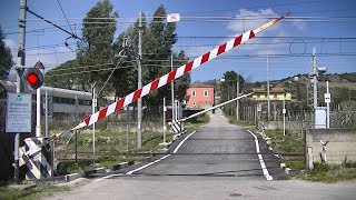 Spoorwegovergang Ponte (I) // Railroad crossing // Passaggio a livello