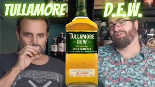 Probemos TULLAMORE DEW Whiskey Irlandés (aparición especial: Jameson)