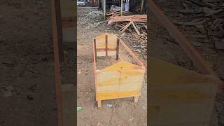 Making chicken coop #chicken #chickenlover #chickencoop #woodwork #pet