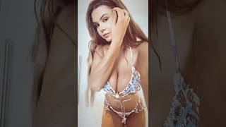 Selena Gomez🍑 lookalike Ashley Tervort