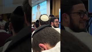 Rav Moshe Weinberger Shlita speaks at Yud Tes Kislev Farbrengen in Yerushalayim