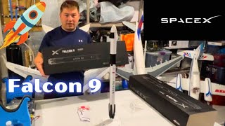 Estes BRAND NEW Falcon 9 Flying Model Rocket Unboxing \u0026 Review