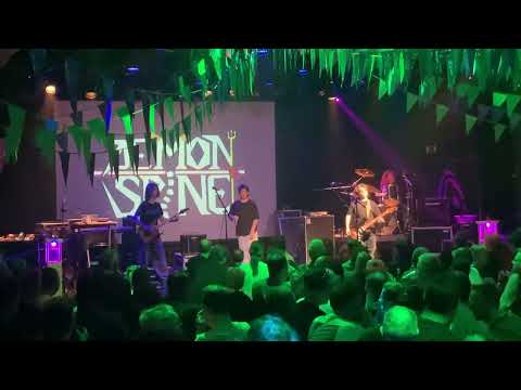 Demon Spine Togenblik 3e Melseelse Muziekkwis ёядш Youtube