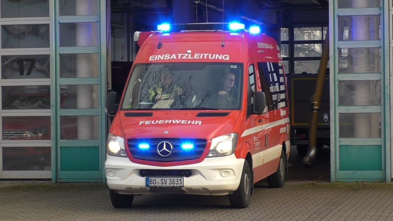 ELW B-Dienst Berufsfeuerwehr Bochum - YouTube