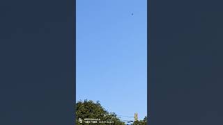 【最新UFO映像！スロー版】未知の謎の黒い球体が⁈上空を左から右へ高速で飛ぶ⁈他にも色々なUFO動画がありますので是非この機会にチャンネル登録をお願いします！