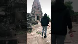 ក្បាច់គុនបុរាណខ្មែរ