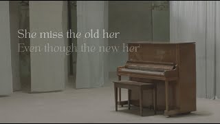 YDE - Old Her (Official Lyric Video)