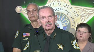 Palm Beach Sheriff's Office gives update after man arrested with weapons at PBI