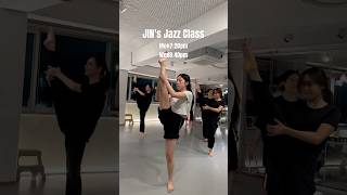 월7시20분/수8시40분 이진욱샘 JAZZ수업(Beginner Level)킥 무브먼트 영상입니다 #jazzdance #jazztechnic #gnidance