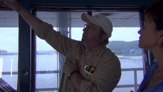 Go Inside The Duluth Aerial Lift Bridge and See How The Bridge Operator Does Their Job
