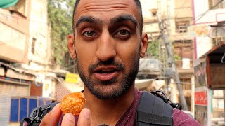 FLYING Bread in Pakistan