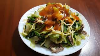 NOODLES WITH SALAD AND BEEF RECIPES (SOTHEA KAN FAMILY FOOD TUTORIAL)