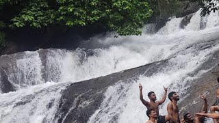 മരോട്ടിച്ചാൽ വെള്ളച്ചാട്ടം