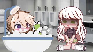 in the bathtub with my girlfriend's doll ~ gacha heat ? gacha life trend #arliy'sgacha