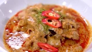 Pork Panang Curry : Thai Food Recipe by Mae Ploy [Chinese Sub]