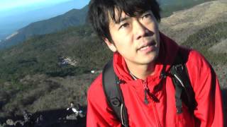 ２０１６年１月１日高千穂の峰赤いガレ場　Takachiho Japanese mountain Kagoshima Prefecture　Selfie stick　Video camera00011