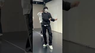 《小民同学 \u0026 Harry学长🏀 \u0026 加点胡椒粉 》Dance Cover《悬溺 DJ - 葛东琪》| Hot Dance Douyin 抖音舞蹈 #shorts