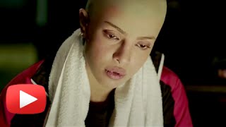 Priyanka Chopra 's Bald Look In Mary Kom!