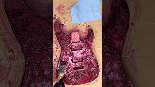 過激な塗装が施されたギターボディをリフィニッシュ#guitar #asmr #cleaning #repair #restoration #fender #greco #jackson #ギター