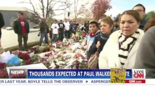 [HD] Paul Walker FUNERAL : thousands fans Memorial Tribute at Paul death scene Sunday 12 8 2013
