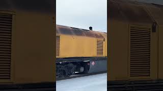 Rail Grinder Flies Through Plattsburgh, Heading towards Montreal