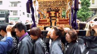 2010年 蔵前 第六天榊神社 例祭 宮元 須賀橋交番付近