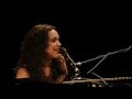 Norah Jones - SHE -  live