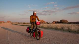 Abenteuer Afrika - 10.000 km mit dem Fahrrad von Kapstadt nach Kenia (Trailer) -  Immanuel Schulz