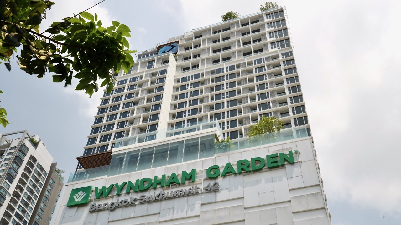 Wyndham Garden Bangkok At Sukhumvit 42, Thailand - YouTube