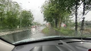 Wrocław Leśnica i krajowa 94 - przejazd kolejowy z auta w deszczu, Railway crossing from car in rain