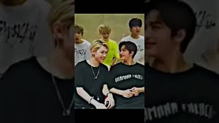 STRAY KIDS || Felix protecting Hyunjin #hyunlix #hyunjin #straykids #felix #skz #foryou