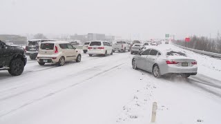 Monday snowfall marked by crashes, road closures and delays