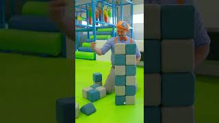 👀 Who can build the block tower better? Did Blippi do well? #blippi