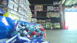 Longtime West Alton fireworks stand warns customers about fireworks shortage