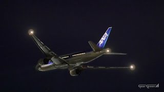 全日空 ANA : B777-200 JA704A : ビジュアルアプローチによる着陸と離陸 - 夜の福岡空港