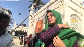 HAJI ALI DARGAH MEIN|क्यों है महिलाओं के जानें पर रोक |haji ali dargah mumbai miracle