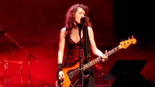 Melissa Auf der Maur - Devil's playthings (Danzig cover)