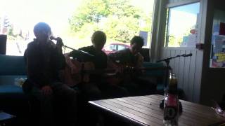 The Disguises - Dakota (Stereophonics Cover) Live at Urban Bean Cafe