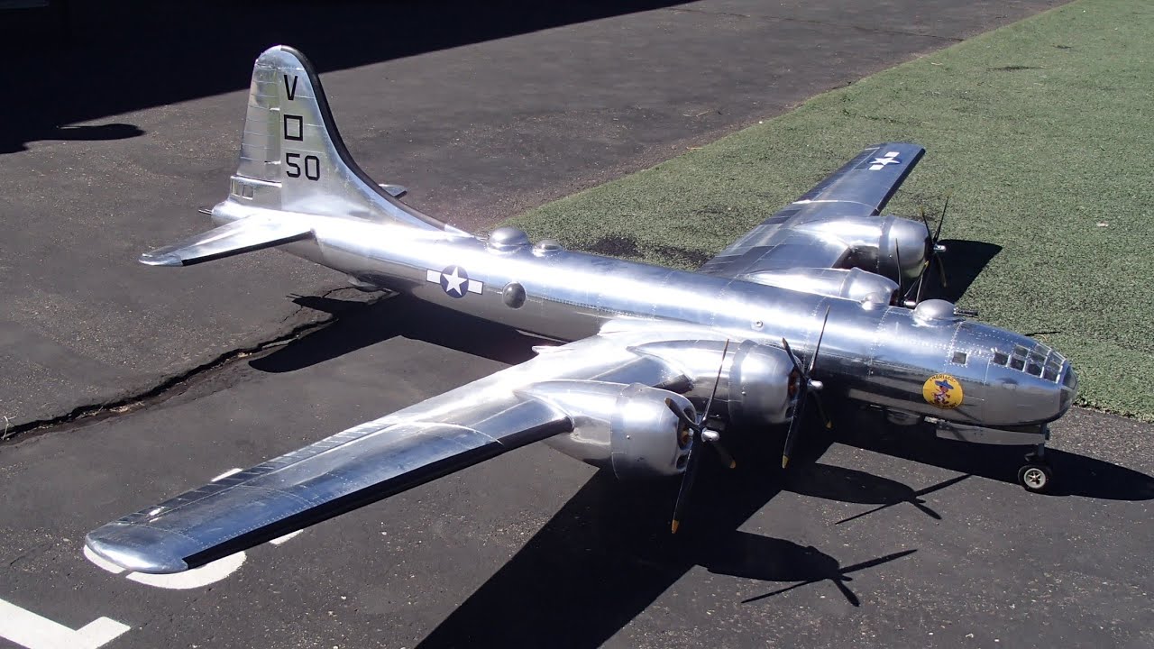 Umbriago ("Dat's My Boy") AMAZING Scratch-built B-29 Superfortress By ...