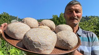 The Original Recipe For Cooking Lamb Stomach In An Azerbaijani Village